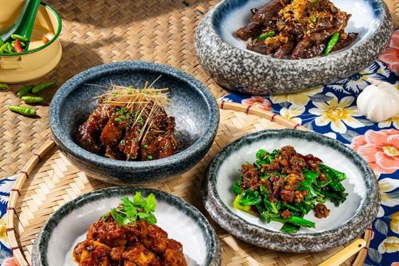 Elevated Thai Bites at ChomSindh - Amari Bangkok