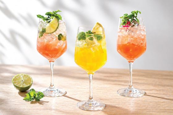 Botter Spritz at Maitree Bar - Амари Бангкок