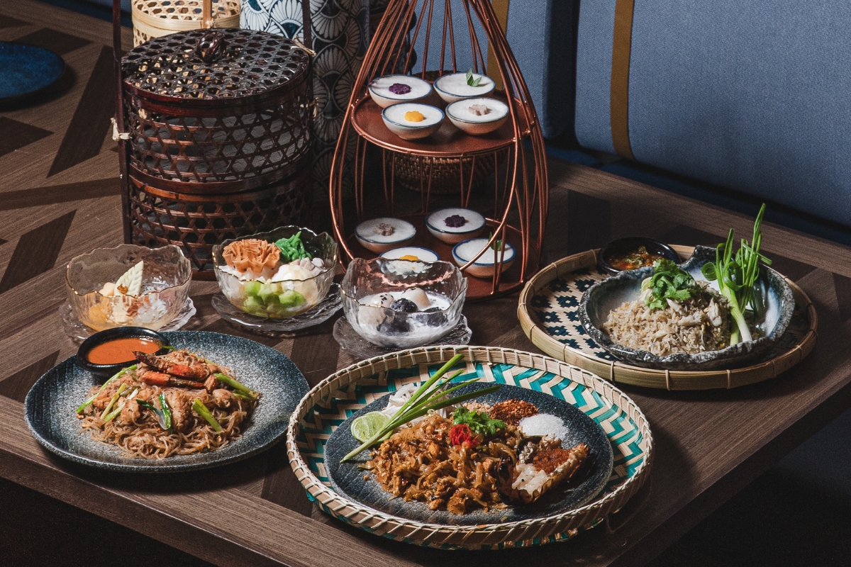 ChomSindh Exclusive Dining Delights - 아마리 방콕