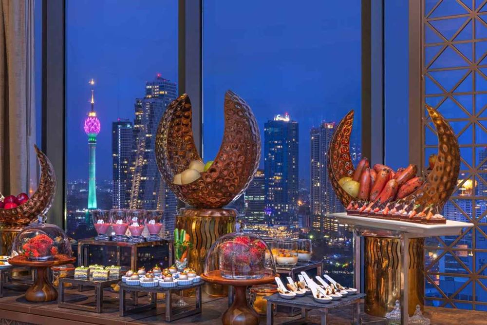 Midnight Mosaic - Amari Colombo Midnight Mosaic - Amari Colombo