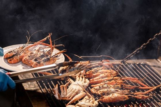 Ocean's Bounty - Seafood Buffet Night -  אמארי קו סמוי (Amari Koh Samui)