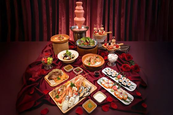 Valentine’s International Dinner Buffet - Амари Паттайя