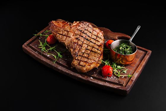  Sunday Fire & Feast (Roast & Grill)  - Амари Пхукет