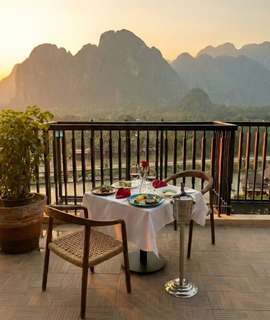 A Romantic Vang Vieng Getaway - 萬榮阿瑪瑞度假酒店 A Romantic Vang Vieng Getaway - 萬榮阿瑪瑞度假酒店