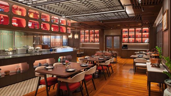 chom-sindh_interior-1