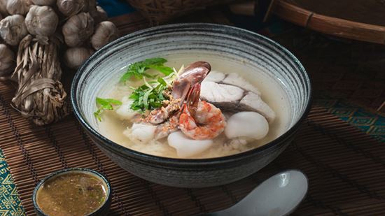 Seafood Boiled Rice at Chom Sindh