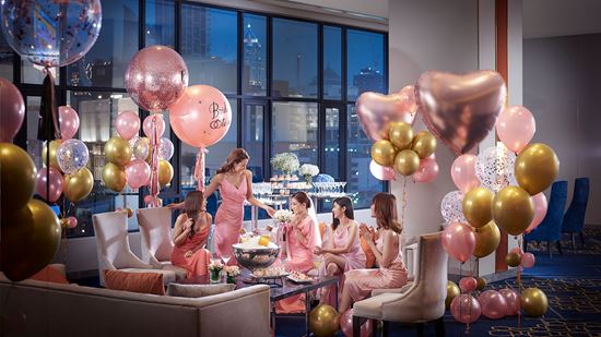 Pratunam - Hen Night