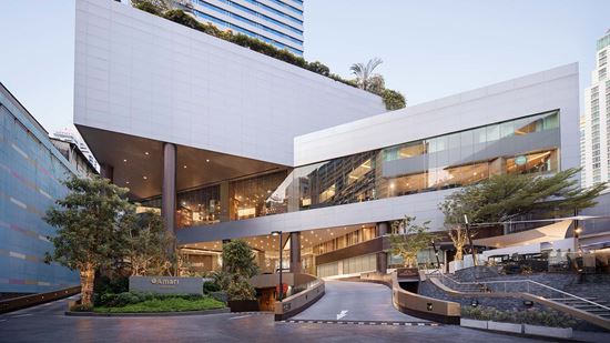 exterior_grand-facade