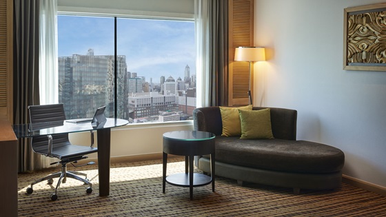 Living and Working Area in Deluxe - Amari Bangkok