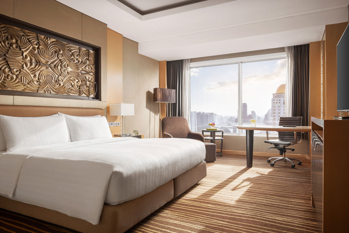 Grand Deluxe Skyline View - Amari Bangkok