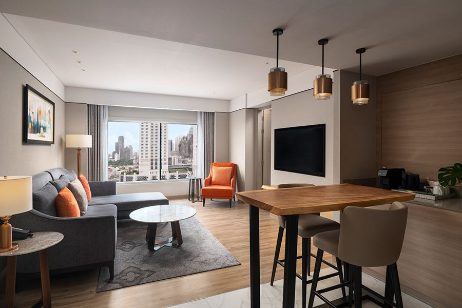 Green Triumph, Bottle Rescue