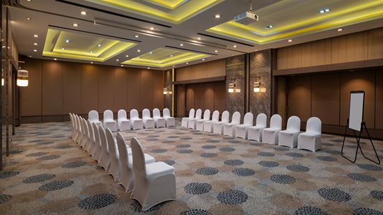 Caribbean Meeting Room - U Shape Set Up Caribbean Meeting Room - U Shape Set Up