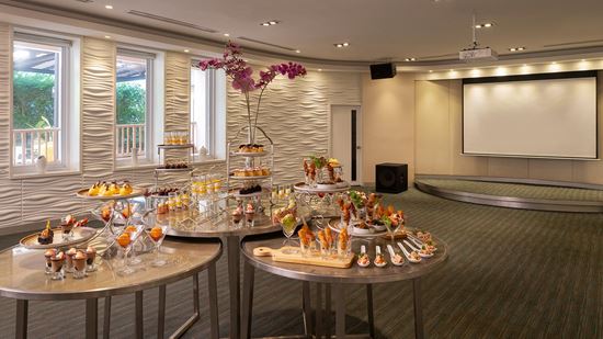 Caspian Meeting Room - Cocktail Set Up