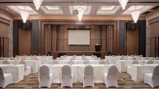 Pacific 1 - Classroom Set Up