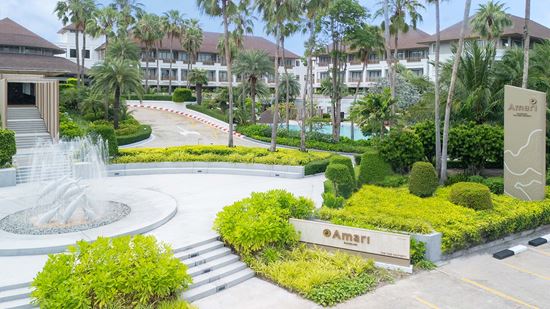 exterior_hotel-signage_2