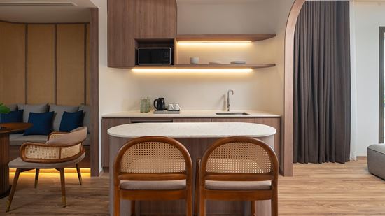 Bangsaen Suite - Dining Room