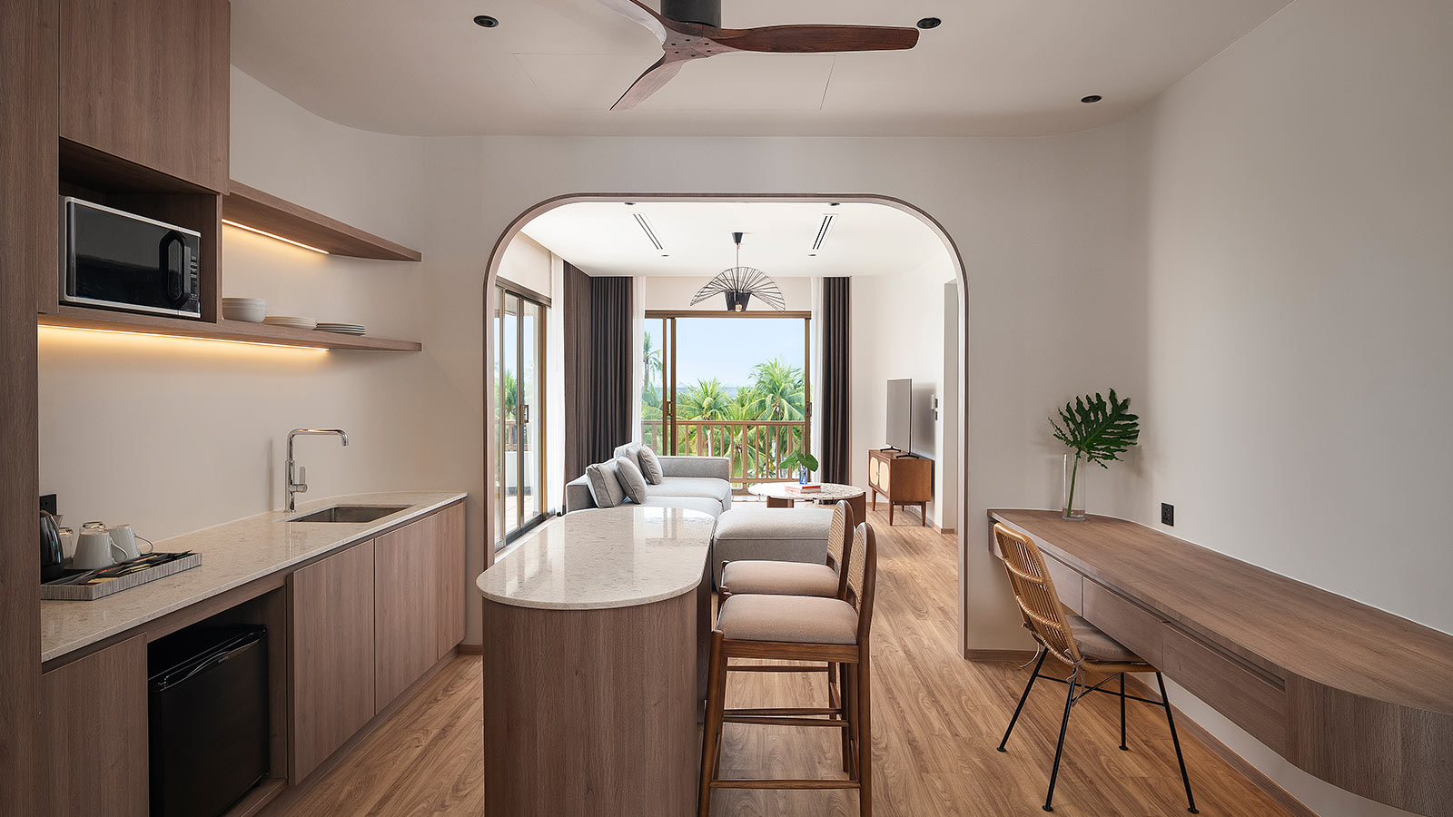 Bangsaen Suite - Living Room and Dining Room - Amari Bangsaen
