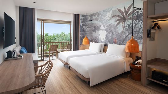 Deluxe Ocean View - Twin Beds Balcony