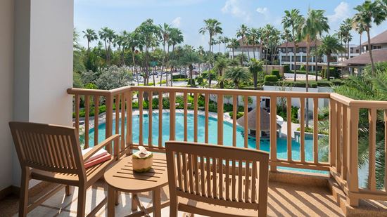 Deluxe Pool View - Twin Beds Balcony