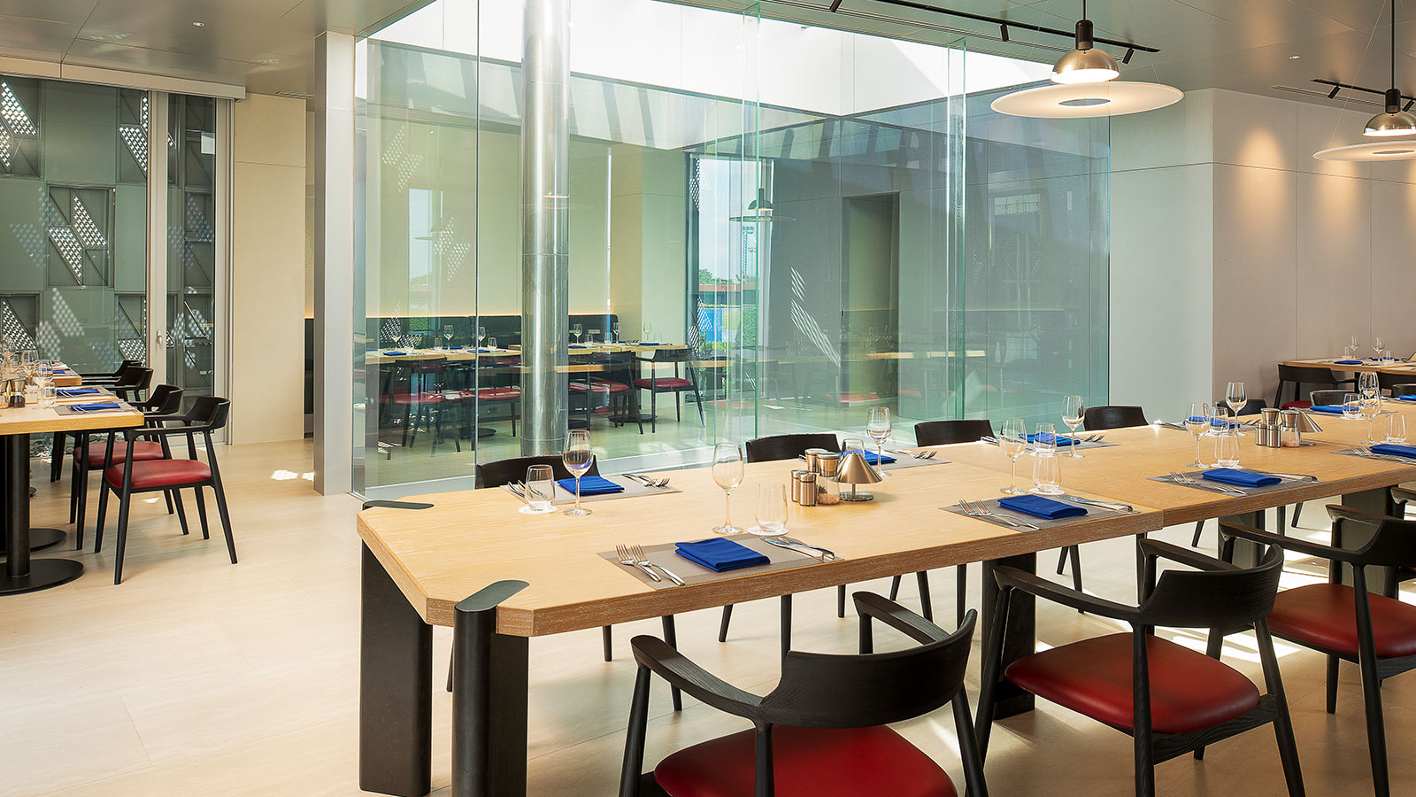 Prego Italian Restaurant - Contemporary Dining Area