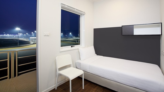 Night view in Classic room (BRIC Box) - 武里南聯阿瑪瑞酒店