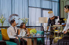 Mira Lounge