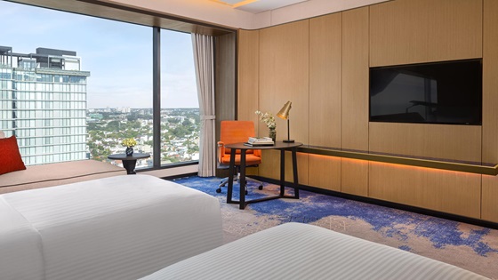 Amari Colombo Deluxe Room with city view
