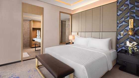 Executive Suite Ocean View - Bedroom - Amari Colombo
