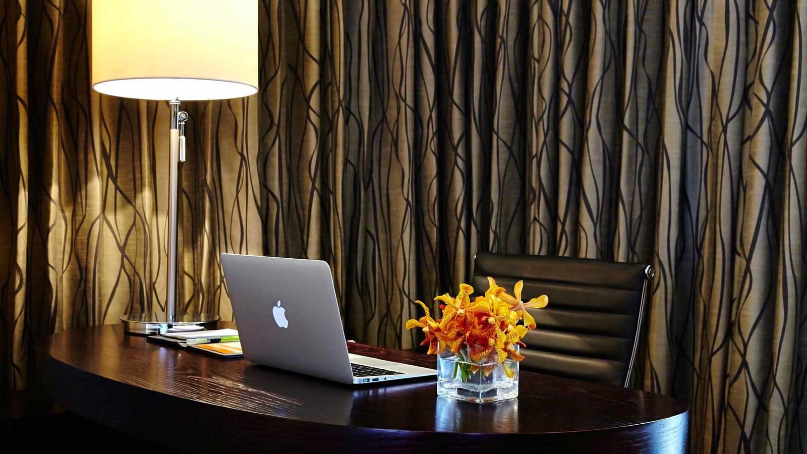 Junior Suite Desk - Amari Dhaka Bangladesh