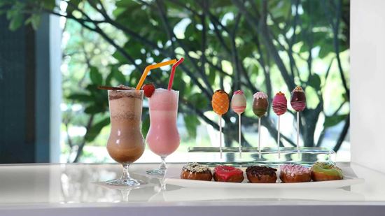 Coral Lounge Coral Lounge