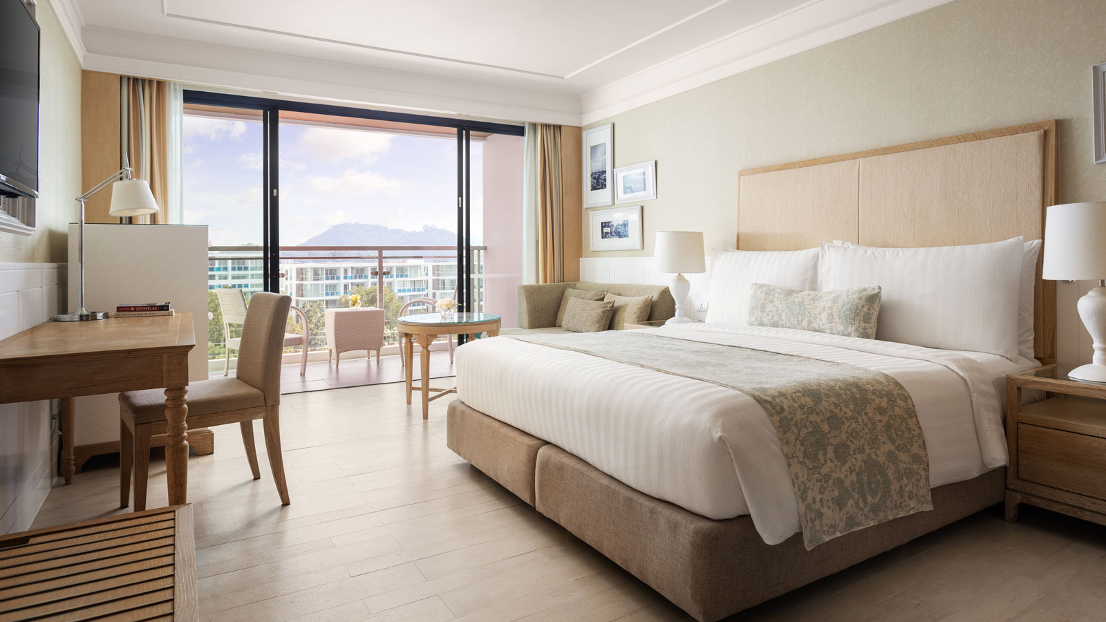 Deluxe Pool View - Amari Hua Hin