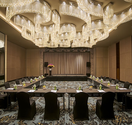 การประชุม - อมารี ยะโฮร์ บาห์รู