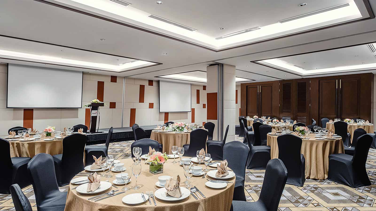 Formal Dinner Formal Dinner Close Up Sky Banquet - Amari Johor Bahru Formal Dinner Formal Dinner Close Up Sky Banquet - Amari Johor Bahru