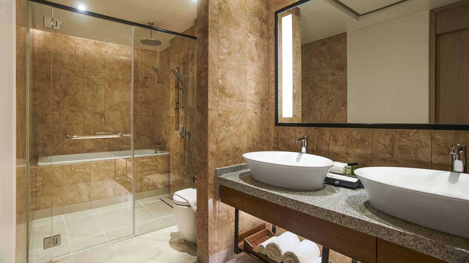 Bathroom in Junior Suite - 新山阿瑪瑞酒店
