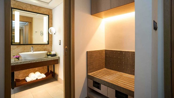 Superior Luggage Bench and Bathroom - Amari Johor Bahru