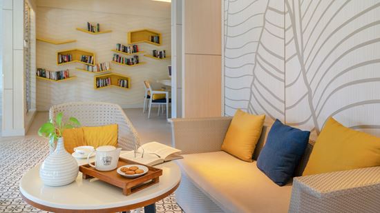 Voyager Lounge Voyager Lounge