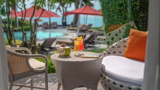 Balcony in Junior Suite Ocean View - アマリ  コ サムイ
