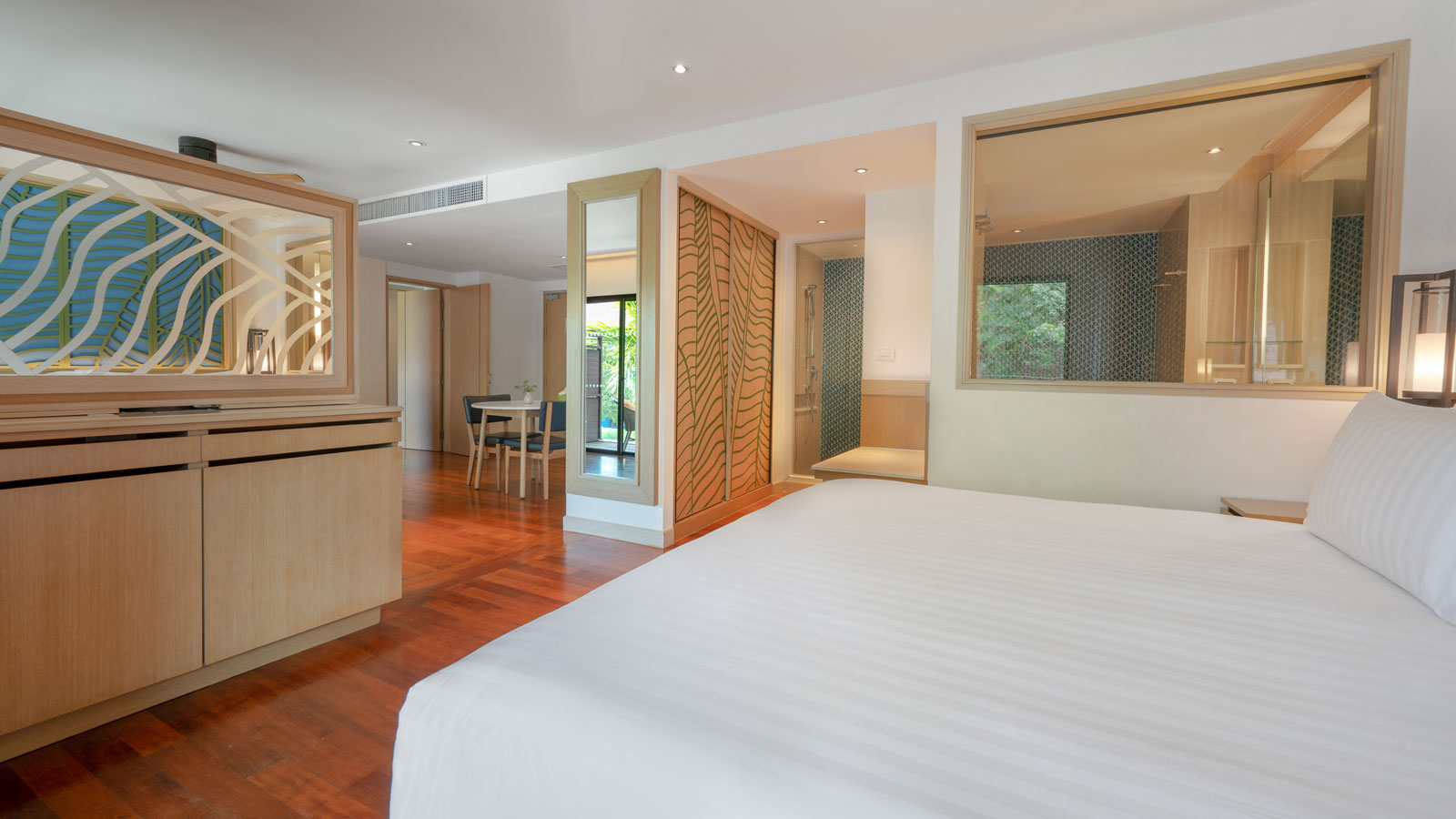 Master bedroom in Two Bedroom Family Suite Beach Wing - 蘇梅阿瑪瑞度假酒店