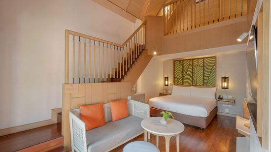 Deluxe Family Deluxe Family