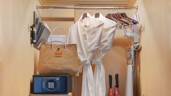 Deluxe Pool View Deluxe Pool View