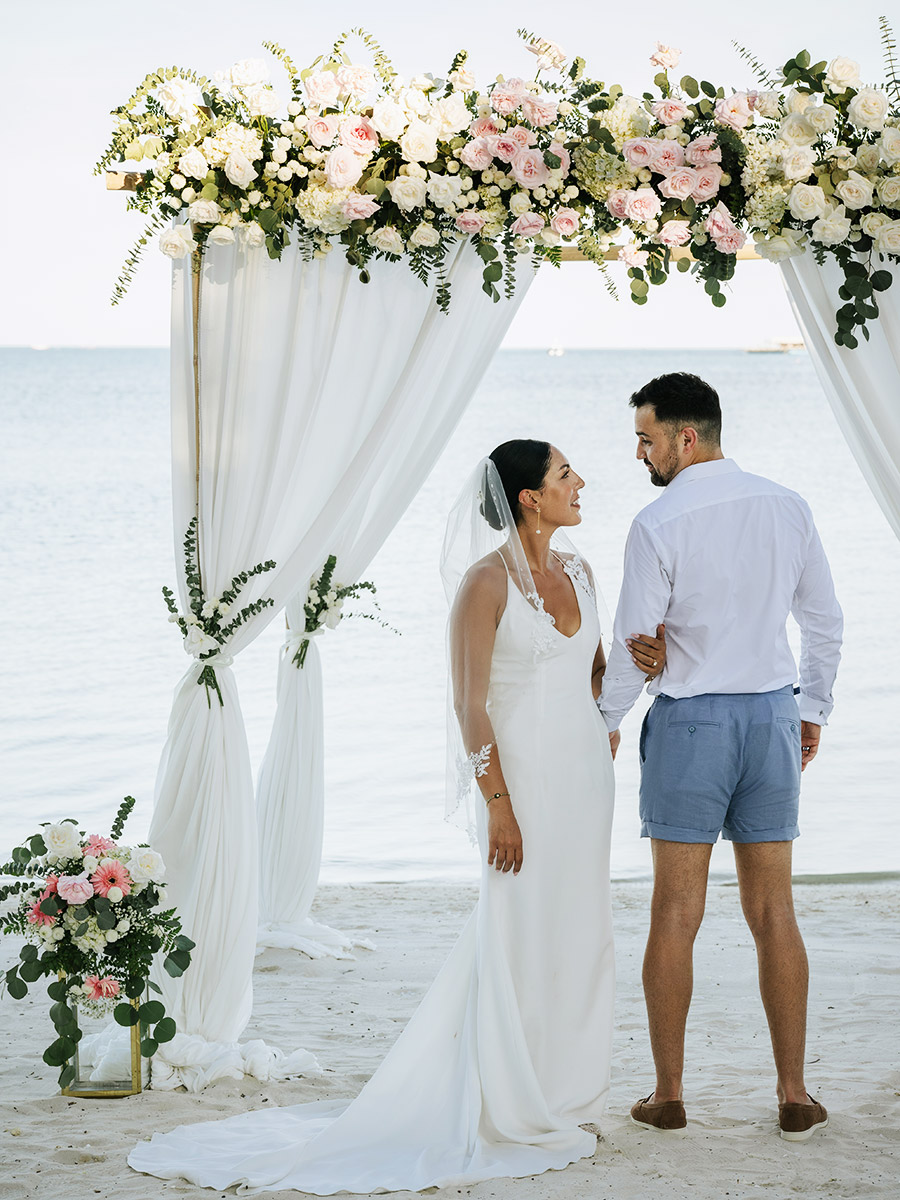 Idyllic Island Shoreline Setting - Amari Koh Samui
