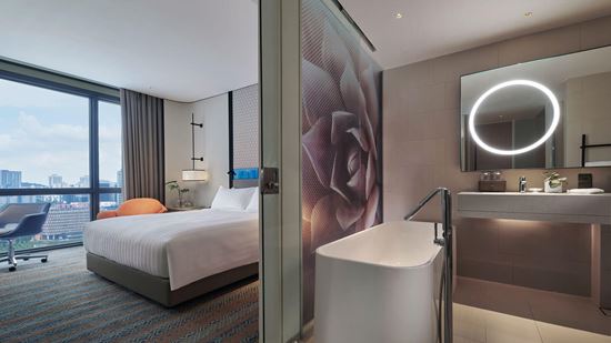 Club One Bedroom Suite Bathroom Club One Bedroom Suite Bathroom