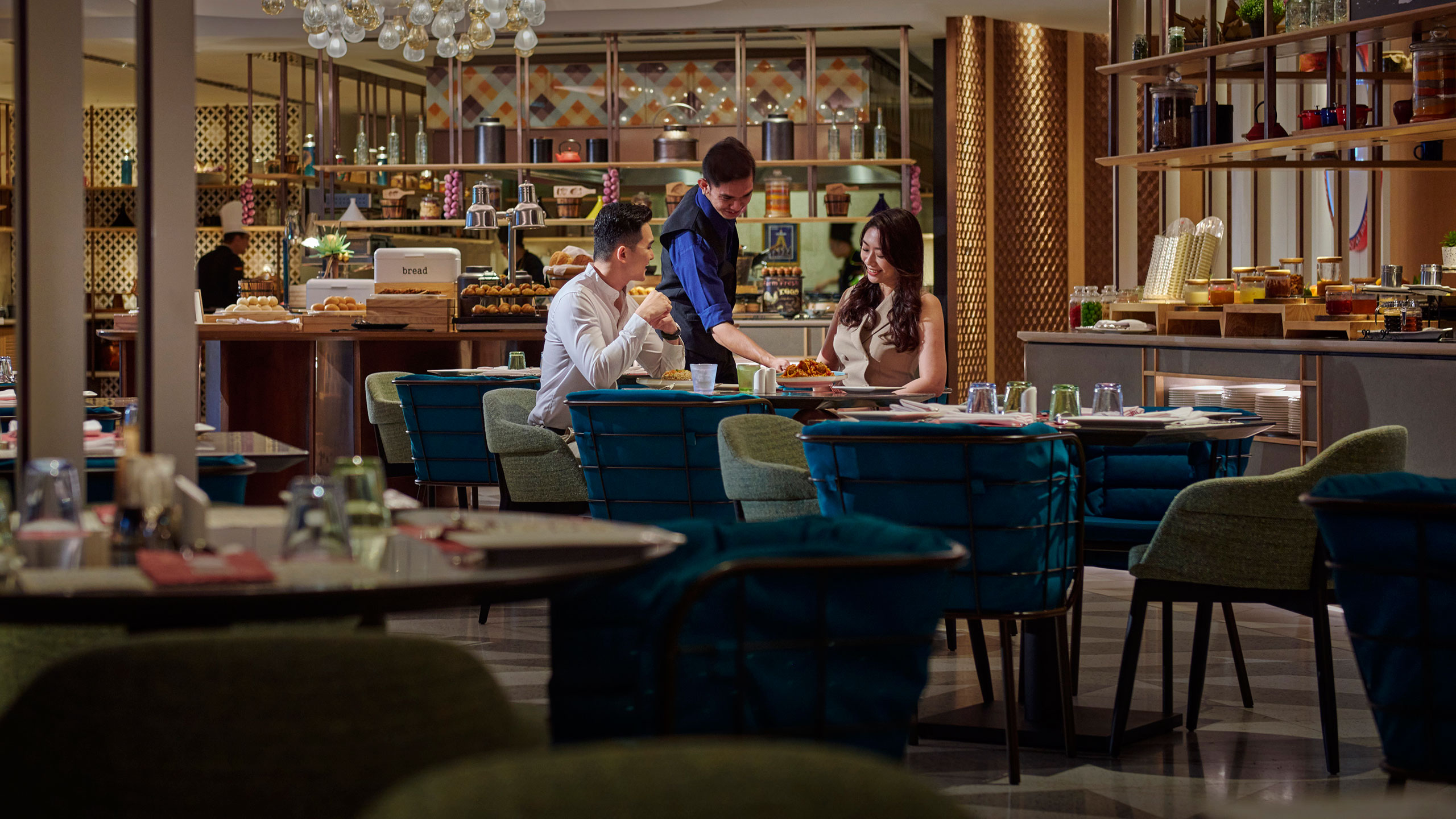 Multidimensional Gastronomic Journey