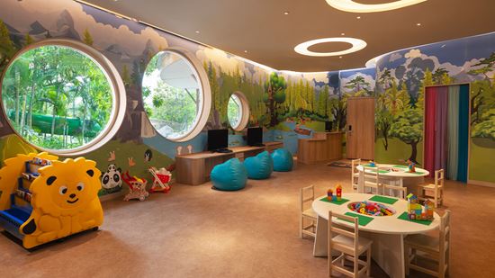 treehouse-kids-club_rose-sky