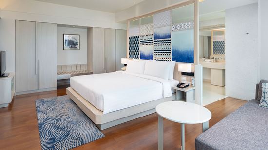 Club Executive Ocean Family Suite Bedroom