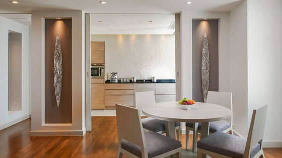 Kitchenette in Club Executive Ocean Suite - Амари Паттайя