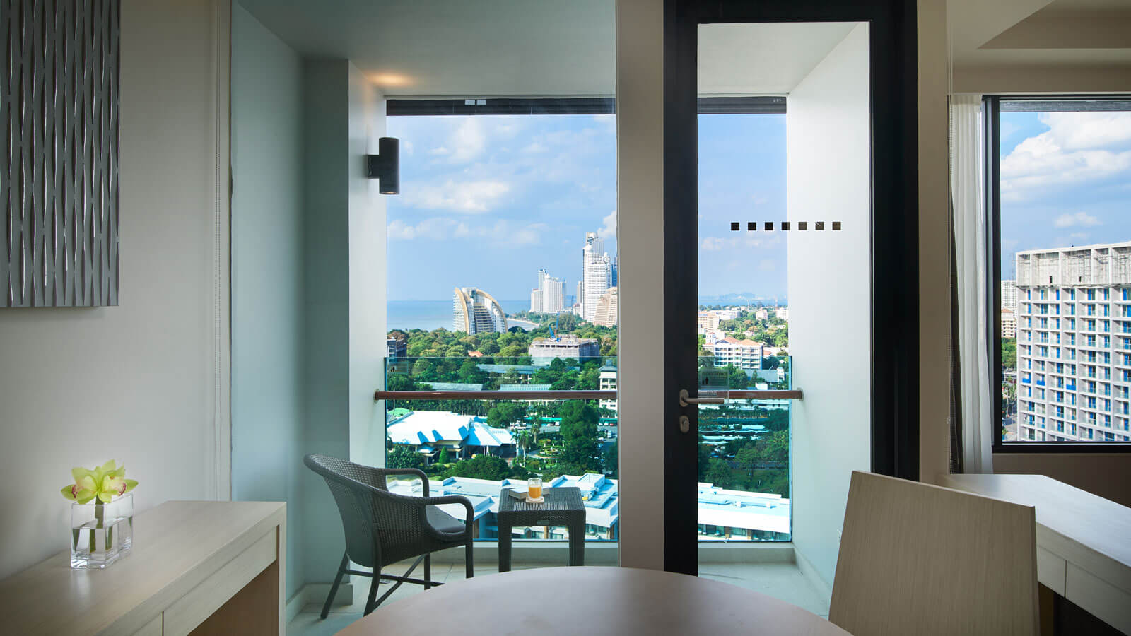 Club Duplex Suite - Amari Pattaya