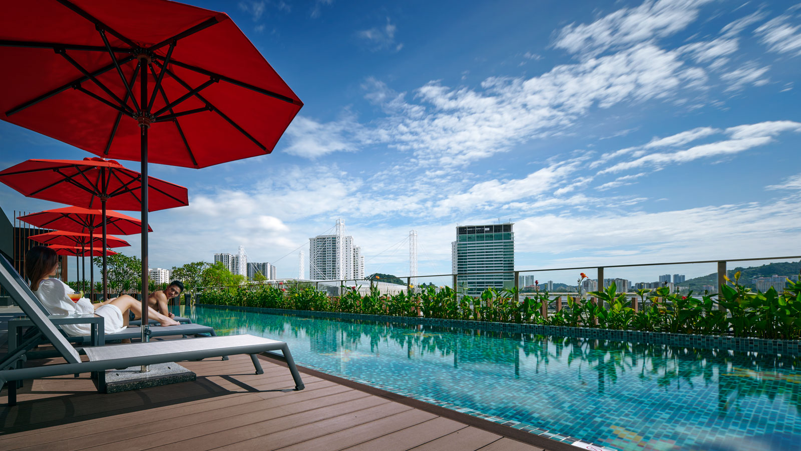 Outdoor Saltwater Swimming Pool - Amari SPICE 槟城酒店