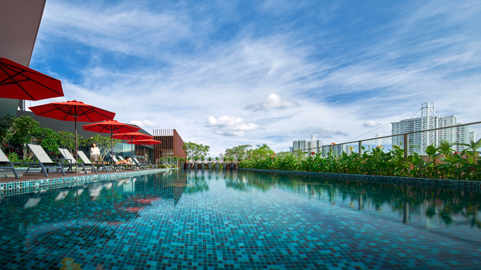 Amari SPICE Penang Swimming Pool
