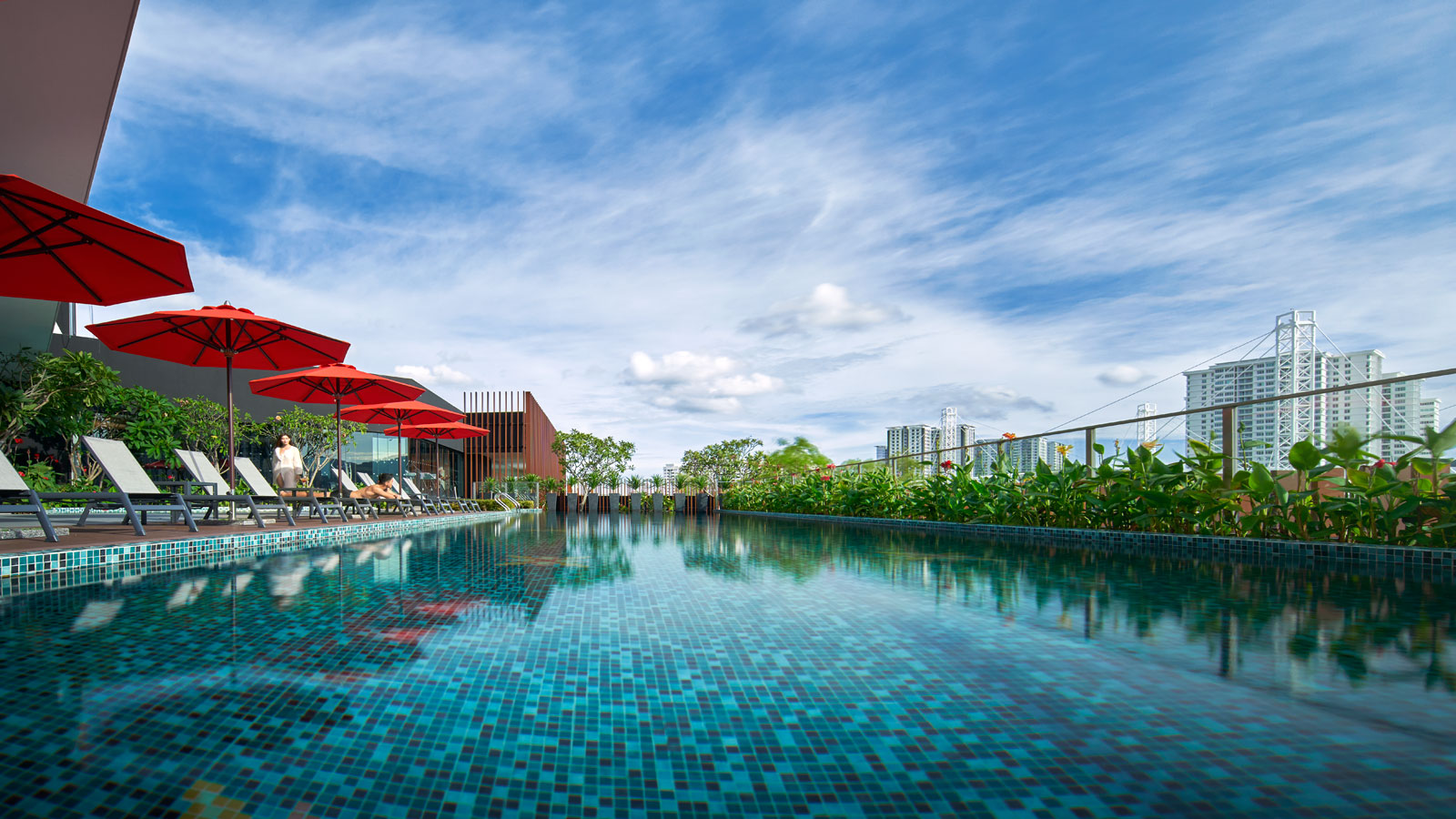 Outdoor Saltwater Swimming Pool - Amari SPICE Penang